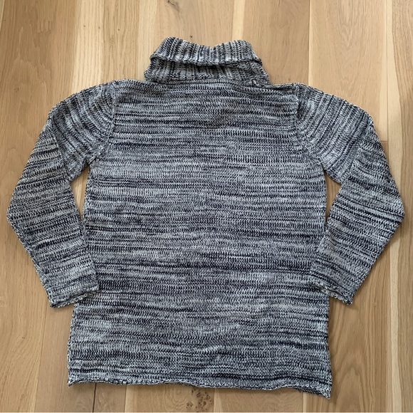 Divided Cotton Sweater - Picture 2 of 5